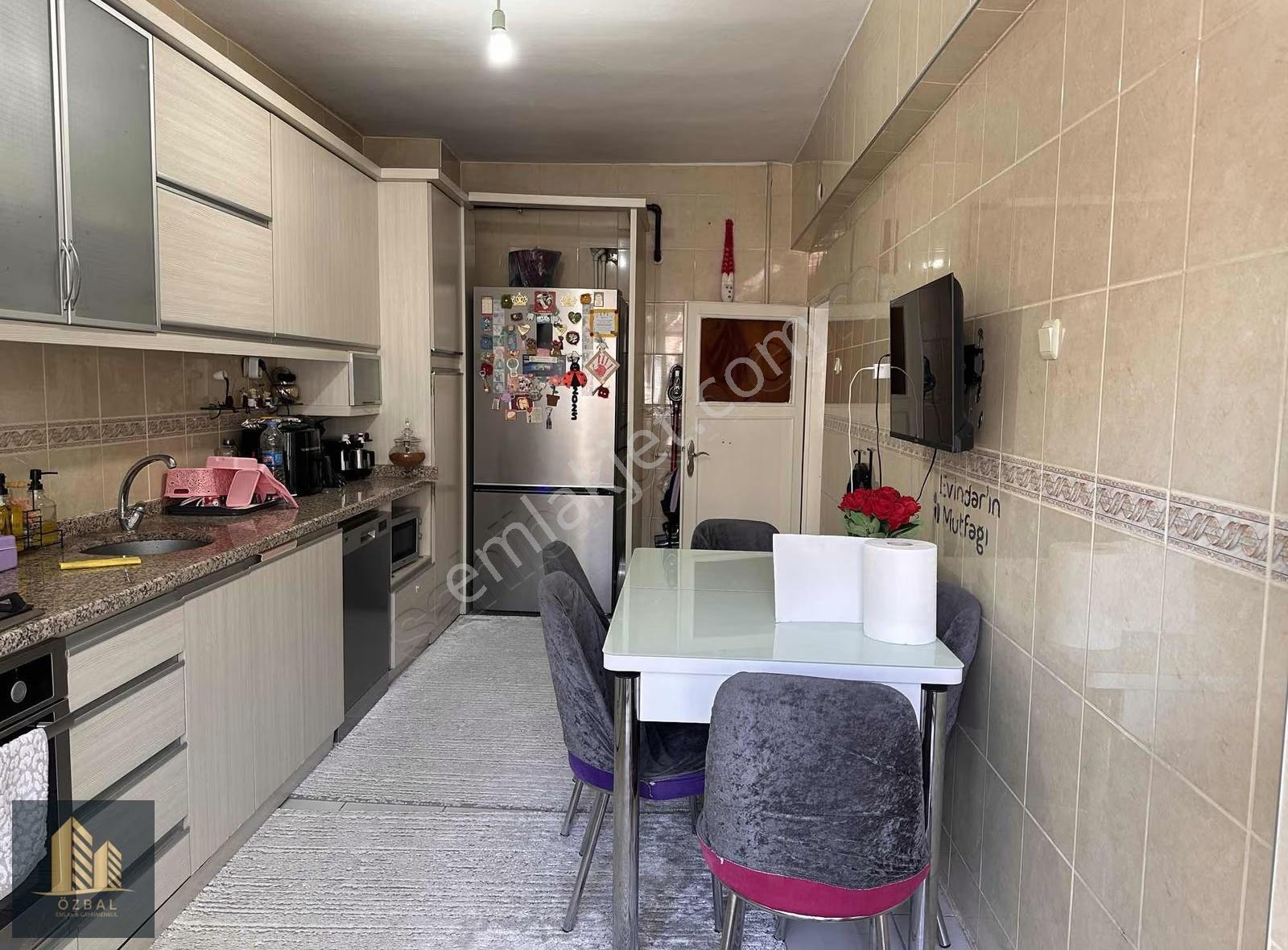 Özbal Emlak Ofis Rızvanağa Caddesinde Satılık Daire - Görsel 12