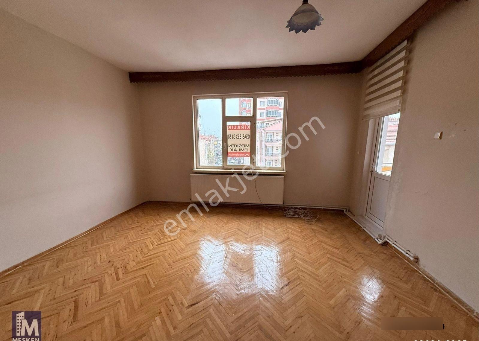 Alparslan Türkeş Parkı Çarşı Merkezde 3+1geniş Kiralık Daire