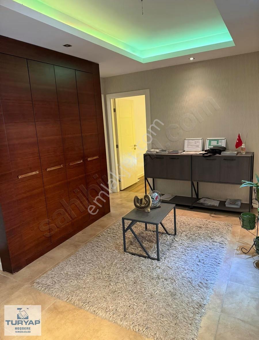 Beylikdüzü Gınza Lavınya Sitesinde Bahçe Kullanımlı Satılık 3+1 - Görsel 32