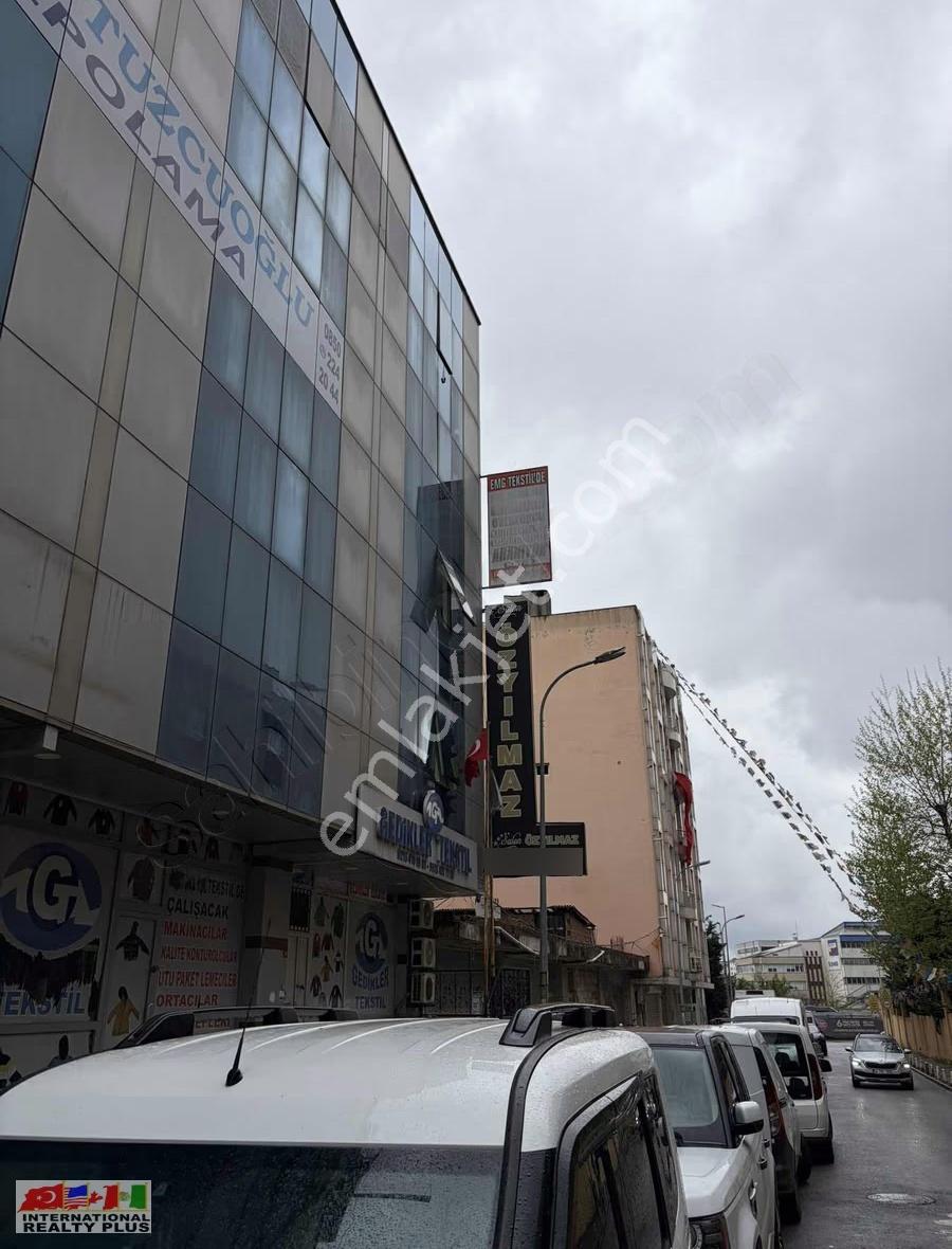 Sultanbeyli Merkezde Kadıköy Sokak Kiralık Dükkan 110m² - Görsel 7