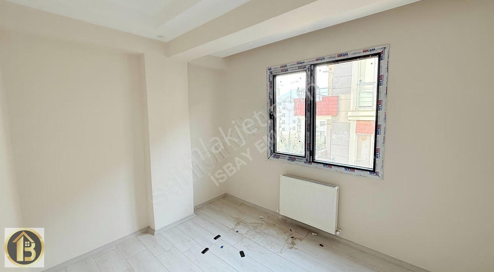 Merkezde Acil Satılık 1+1 Lüks Daire İsbay Emlak'ta - Görsel 6