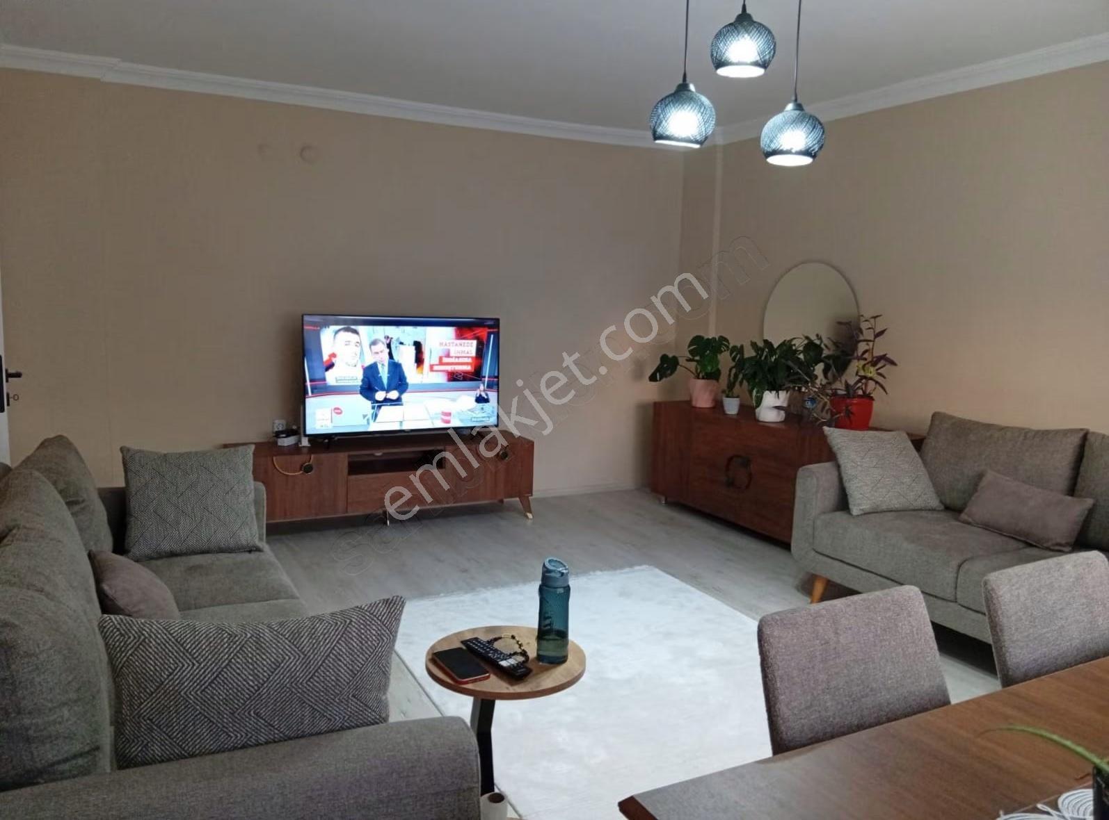 Buğrdan Nezih Sitede Cad.üzeri Katta Full Lüxxx Yapılı Kupon 3+1 - Görsel 3
