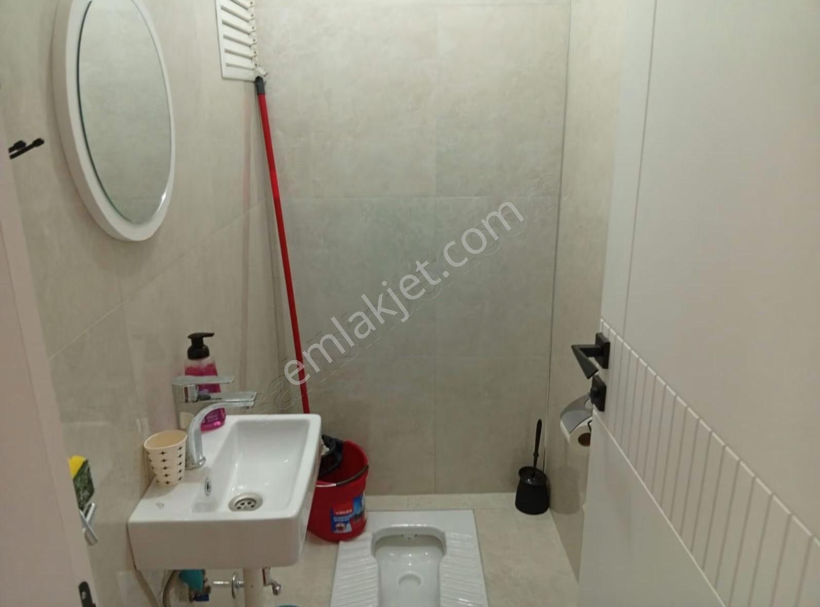 Buğrdan Nezih Sitede Cad.üzeri Katta Full Lüxxx Yapılı Kupon 3+1 - Görsel 13