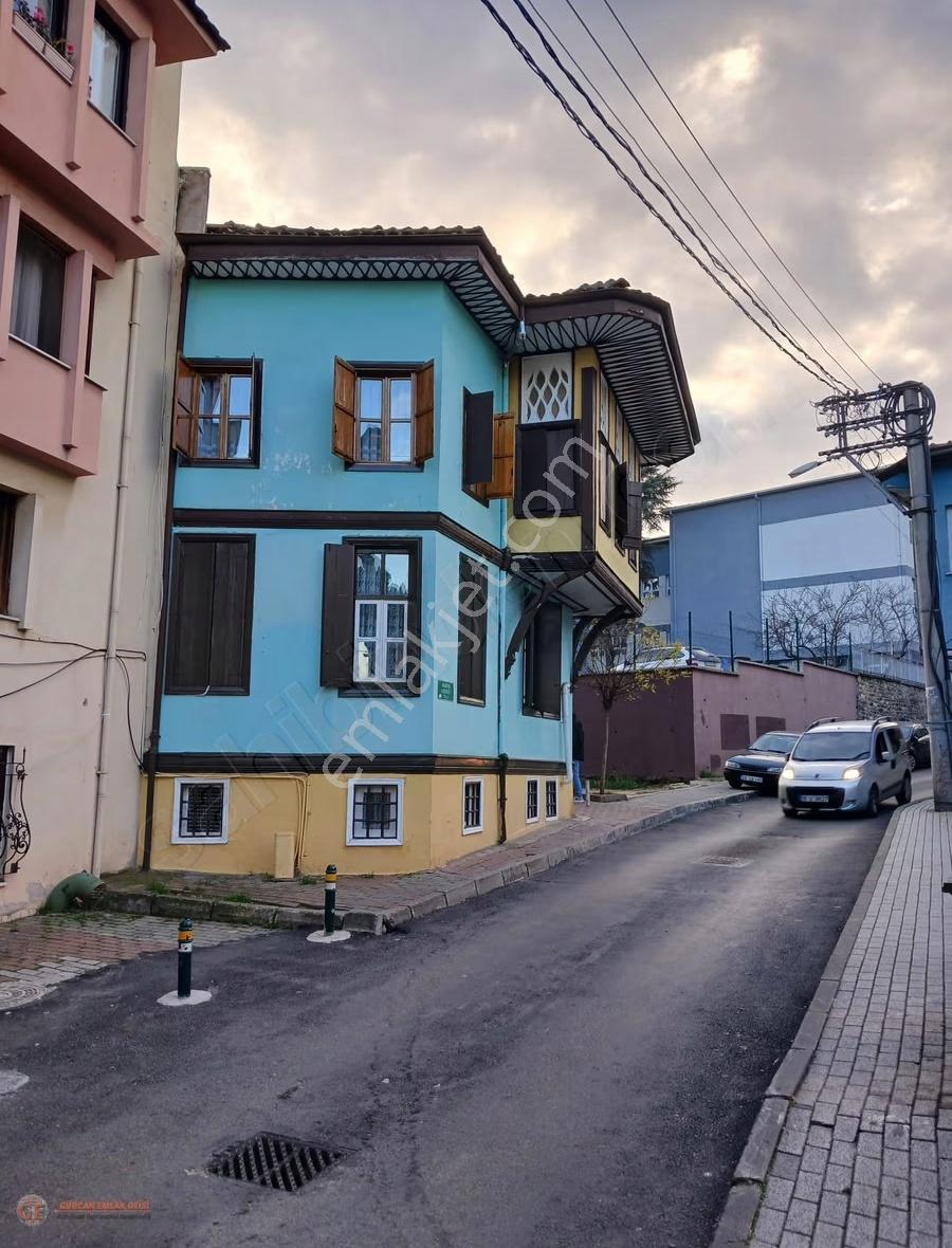Heykel De Çok Özel Bir Daire - Görsel 2