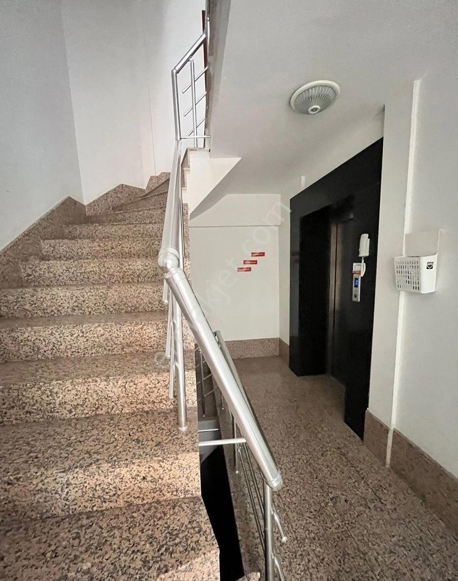 Isparta Merkezde Satılık 1+1 Eşyalı Apart - Görsel 22