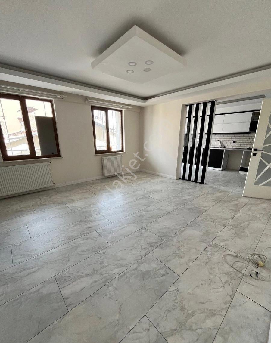 Isparta Karağaç Mahallesinde Satılık 4+1 Dublexs Daire - Görsel 5