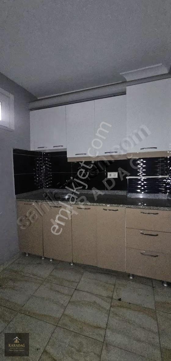 Takasa Uygun 2 Katlı Satılık Dükkan - Görsel 9