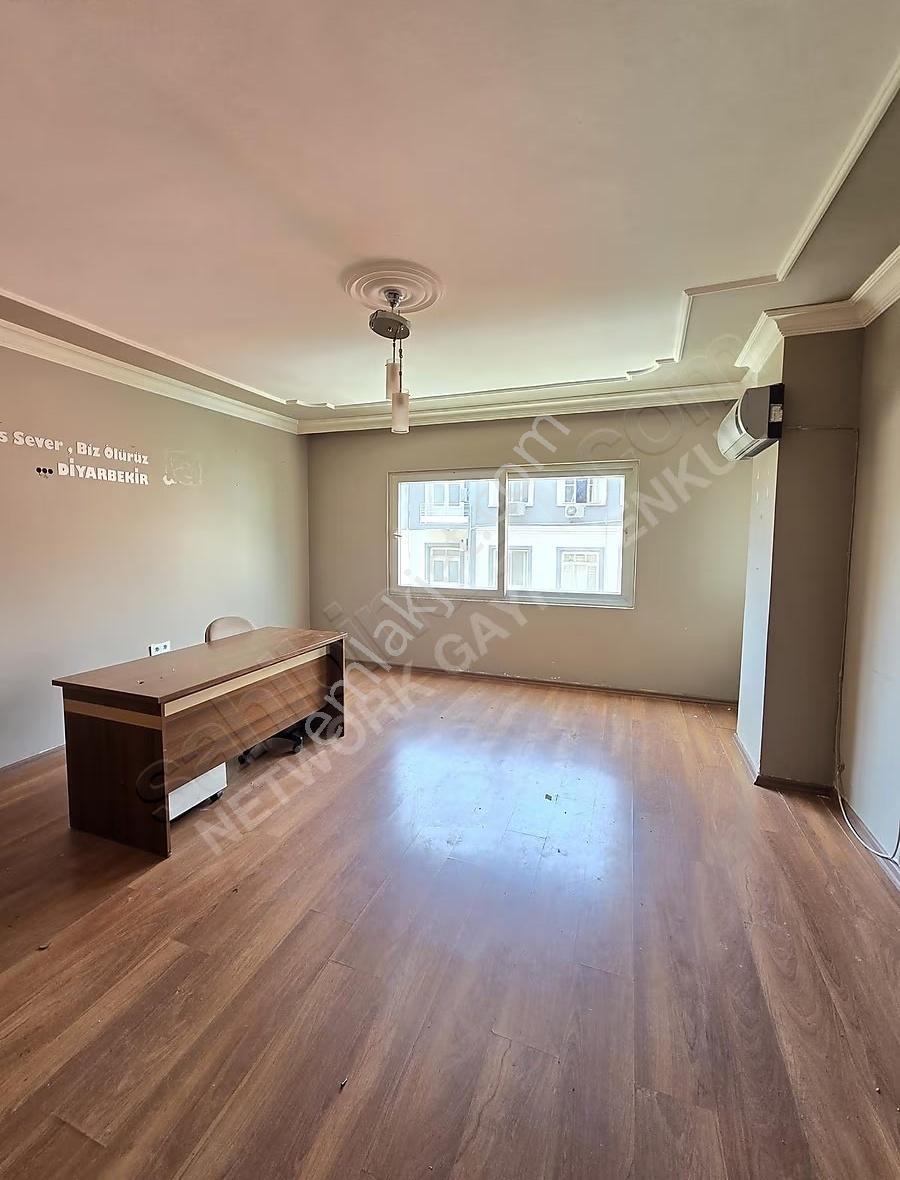 Çarşı Merkez Ulucami Cad. Kiralık 3+1 Ofis (130m²) - Görsel 10