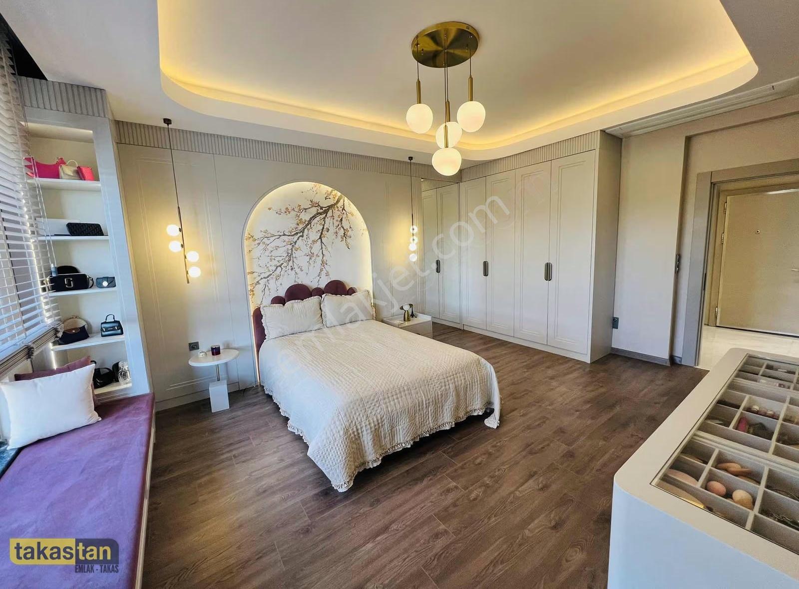 Yenilenmiş 4.5+1 Lüks Daire, 255m², Akıllı Ev Sistemi - Görsel 6
