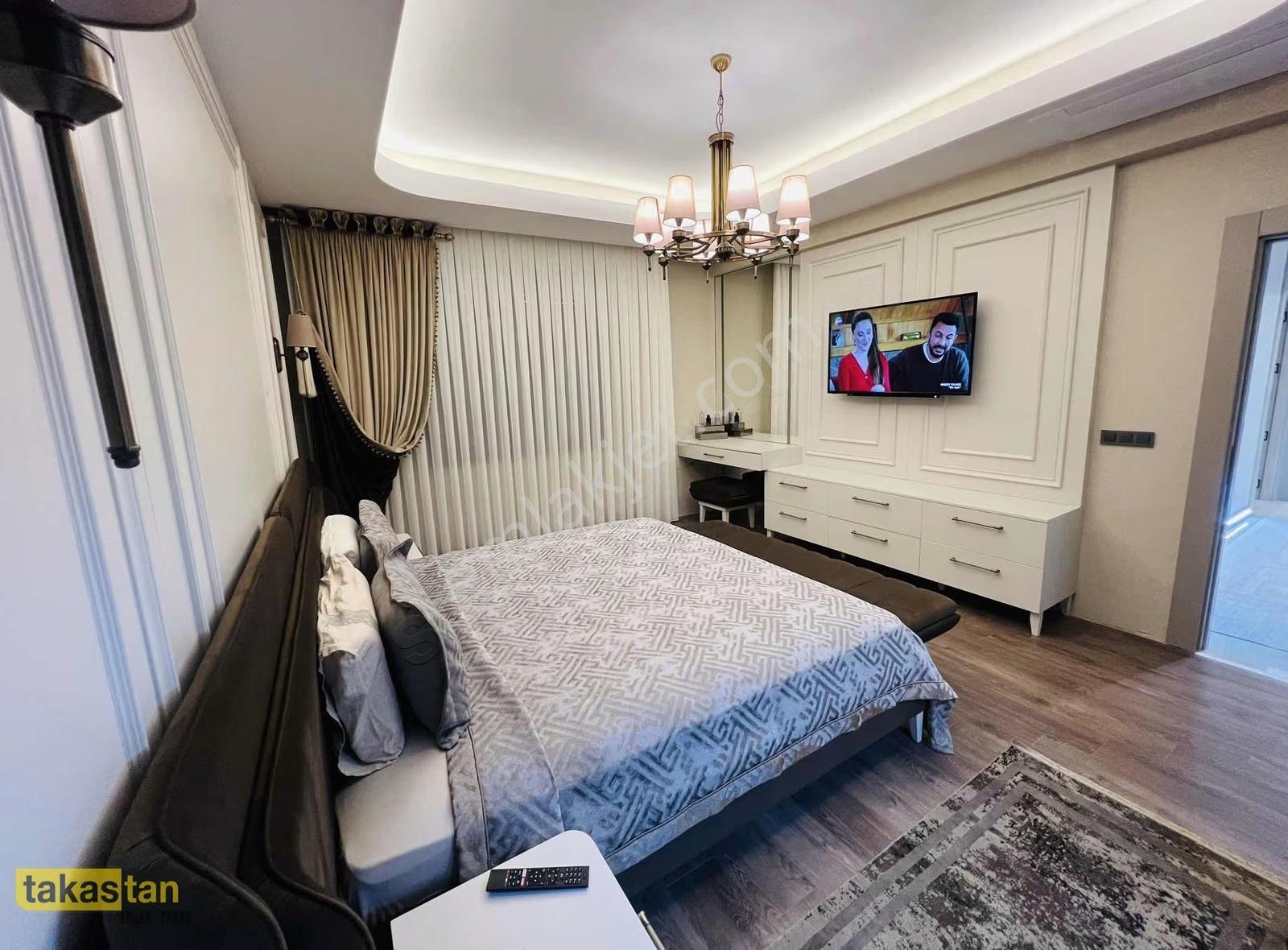Yenilenmiş 4.5+1 Lüks Daire, 255m², Akıllı Ev Sistemi - Görsel 12