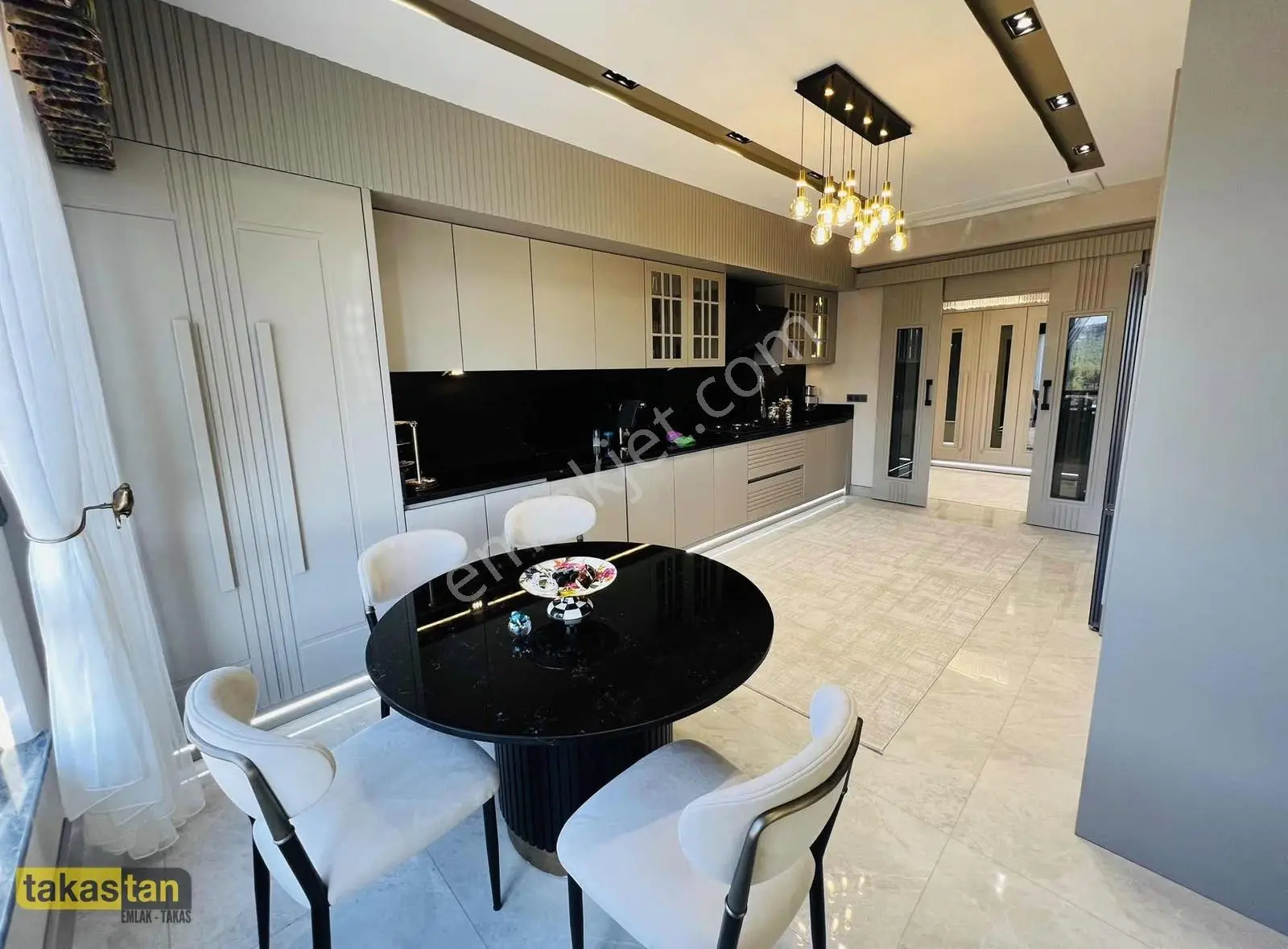 Yenilenmiş 4.5+1 Lüks Daire, 255m², Akıllı Ev Sistemi - Görsel 32