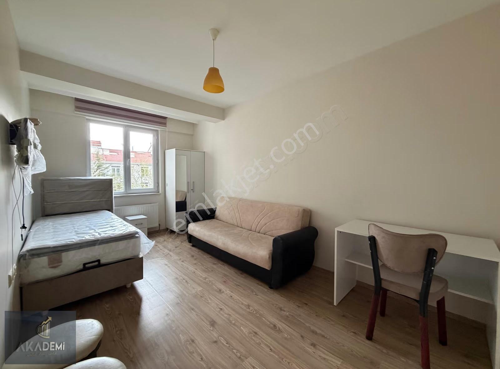 Akademiden Espark Karşısı Ara Kat Eşyalı Geniş Kiralık 1+1 - Görsel 8