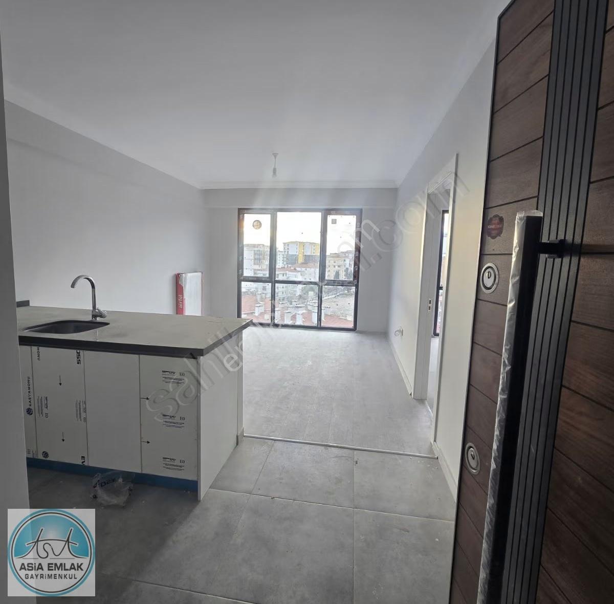 Asia'dan Merkezi Konumda Sıfır 1+1 Kiralık Daire - Görsel 30