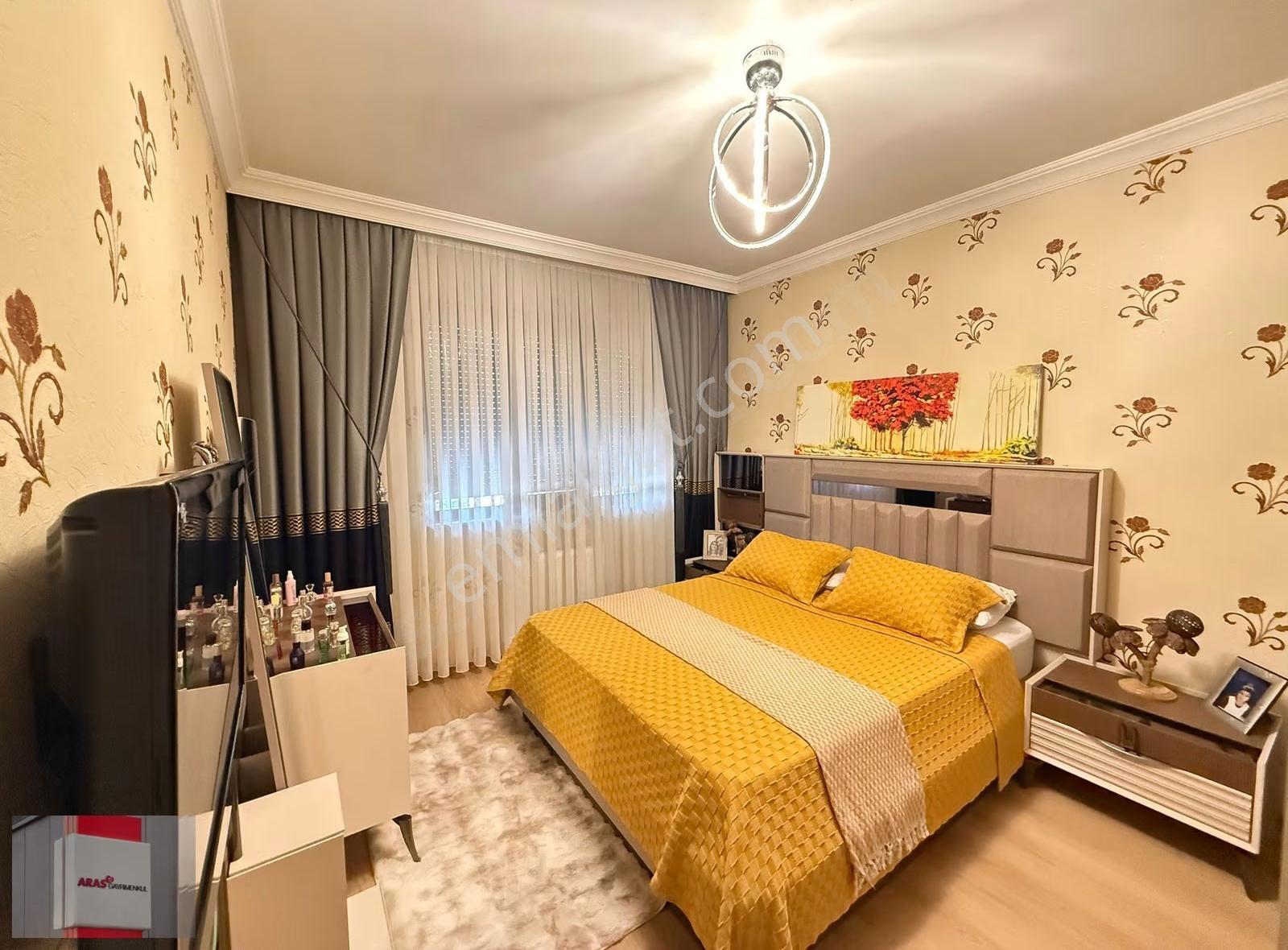 Şefikcan Cad. Yakını Kılınç Aslan Mah. Site İçi Geniş 3+1 Daire - Görsel 24