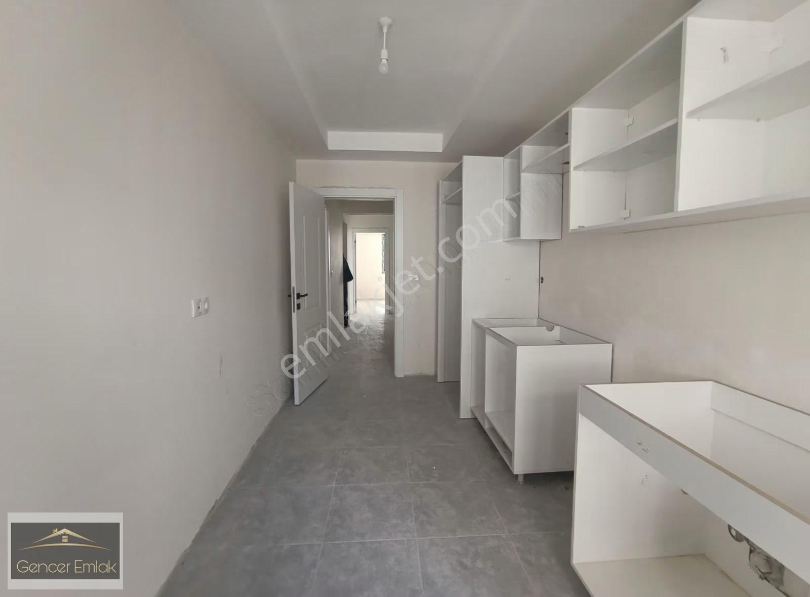 Özel Otoparklı 2+1 Arakat Daire