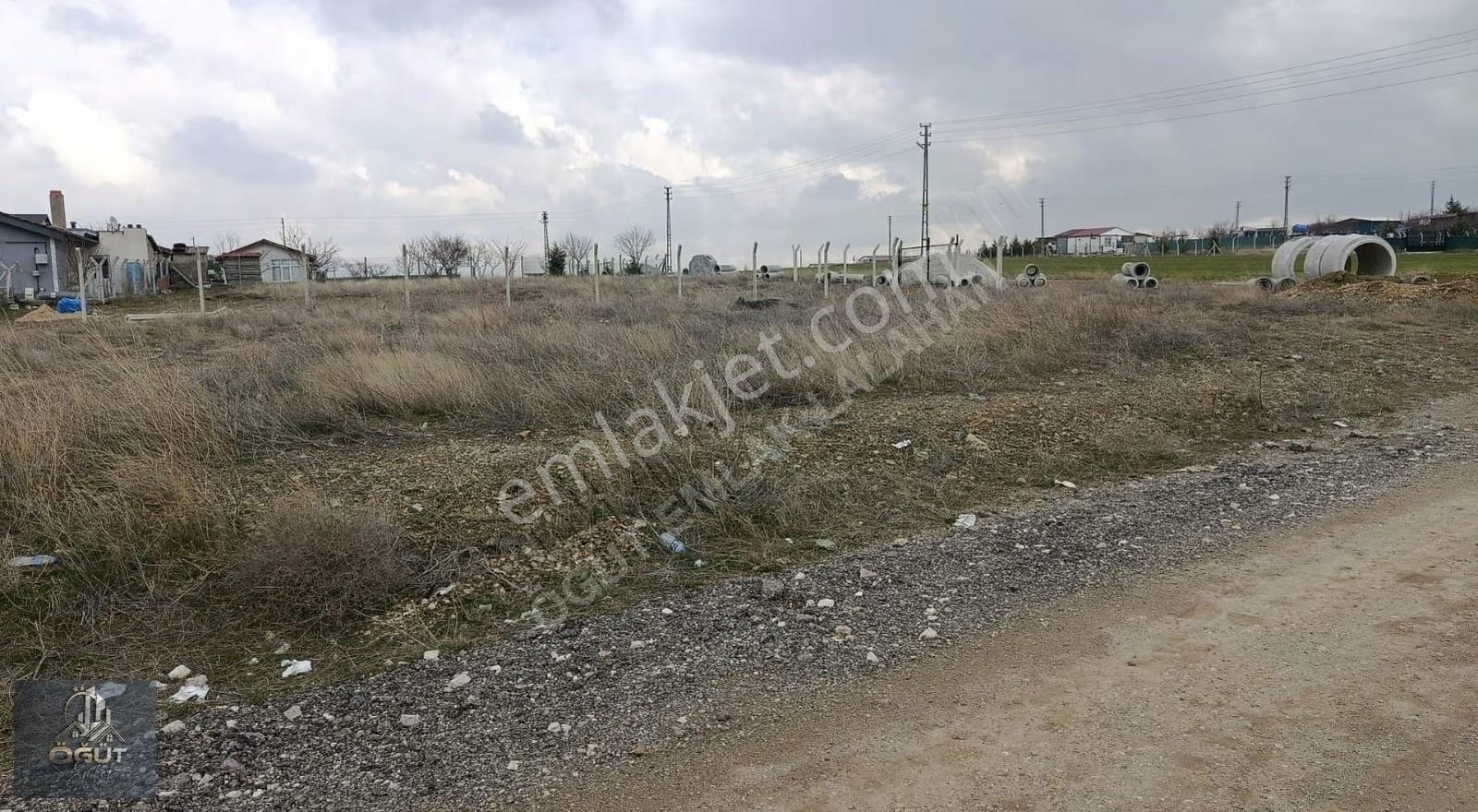 Öğüt.den Karşıyakada Cadde Üzeri Köşebaşı 645 Metre Arsa... - Görsel 6