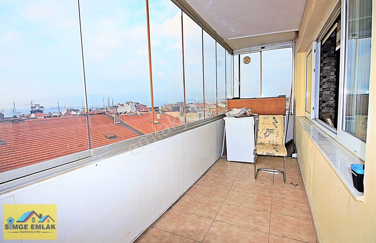 Simge'den Mithatpaşa Cad.paraleli Deniz Manzaralı Eşyalı Satılık - Görsel 9
