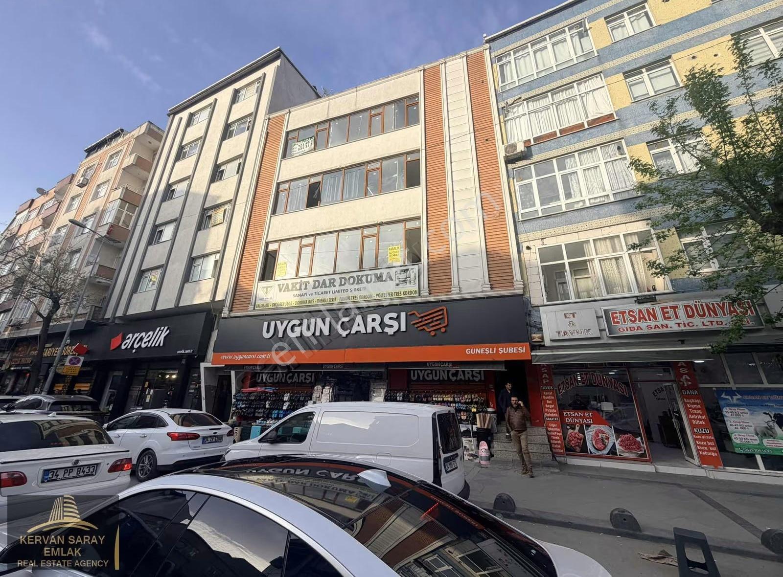 Mahmutbey Cadde Üzeri Kiralık İşyeri 230m2 50.000₺