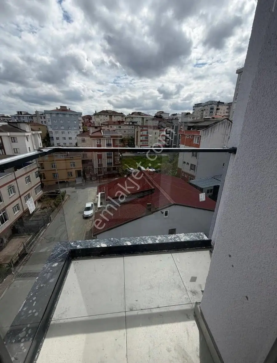 Ümraniye'de Metroya Yakın Sıfır 2+1 Satılık Daire - Görsel 5