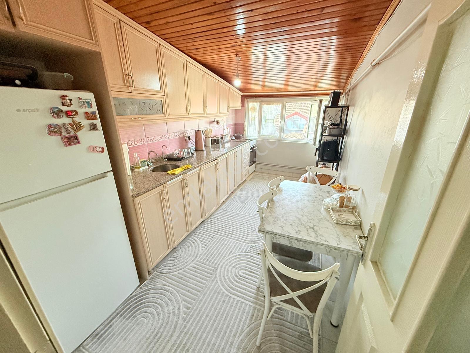 Pusula İnş.tan Ugurmumcu Mah Cadeye Yakın 100m2 2+1 Catı Katı Da - Görsel 28