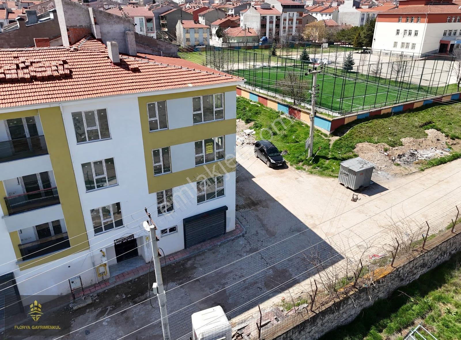 Satılık 2+1 Önü Açık Ferah Daire Balkonlu-asansörlü-köşe Daire - Görsel 15