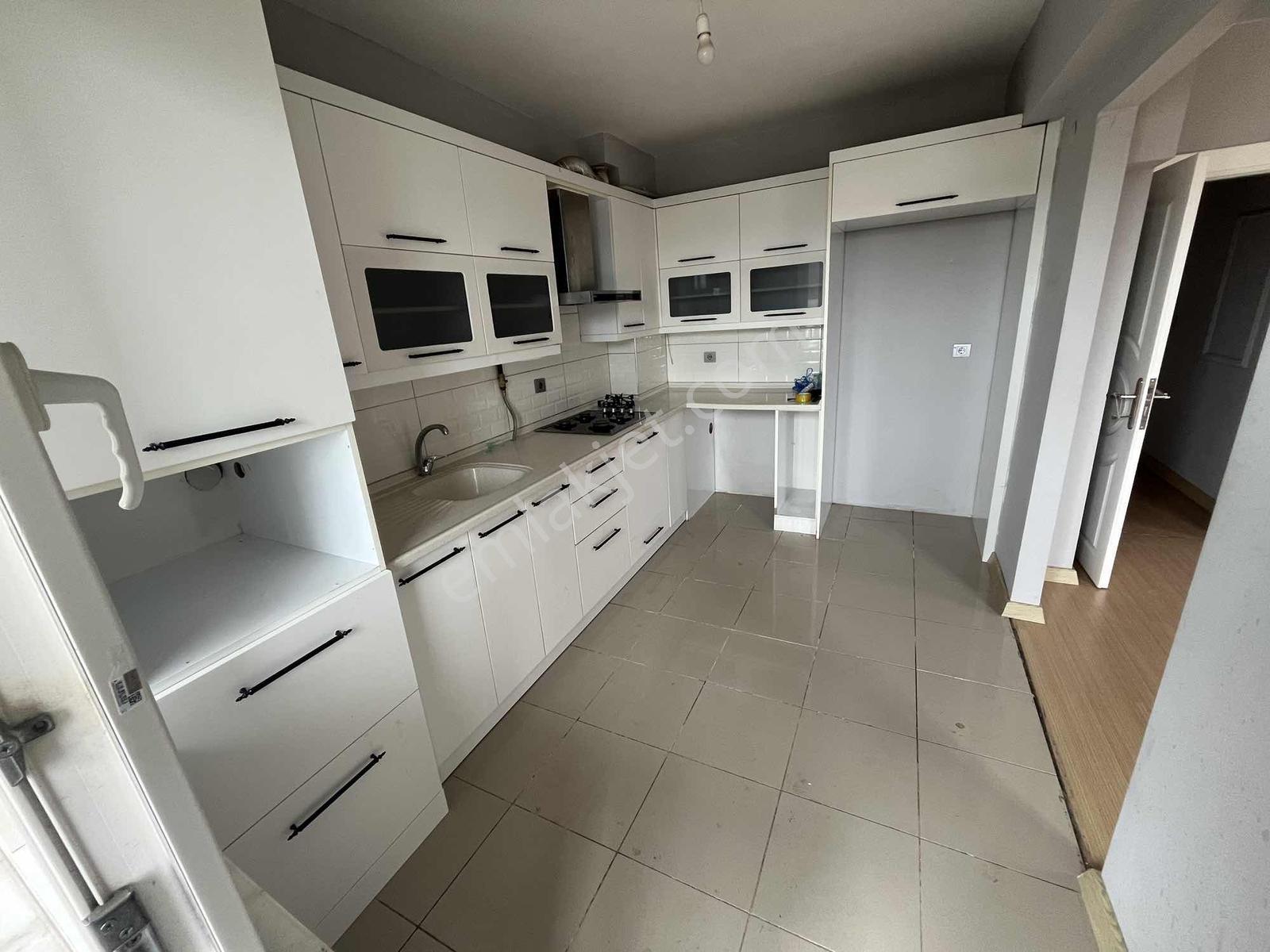 Hekimoğlundan Kiralık Şirinevler Mah. 4+1 Geniş Ailelere Uygun - Görsel 29