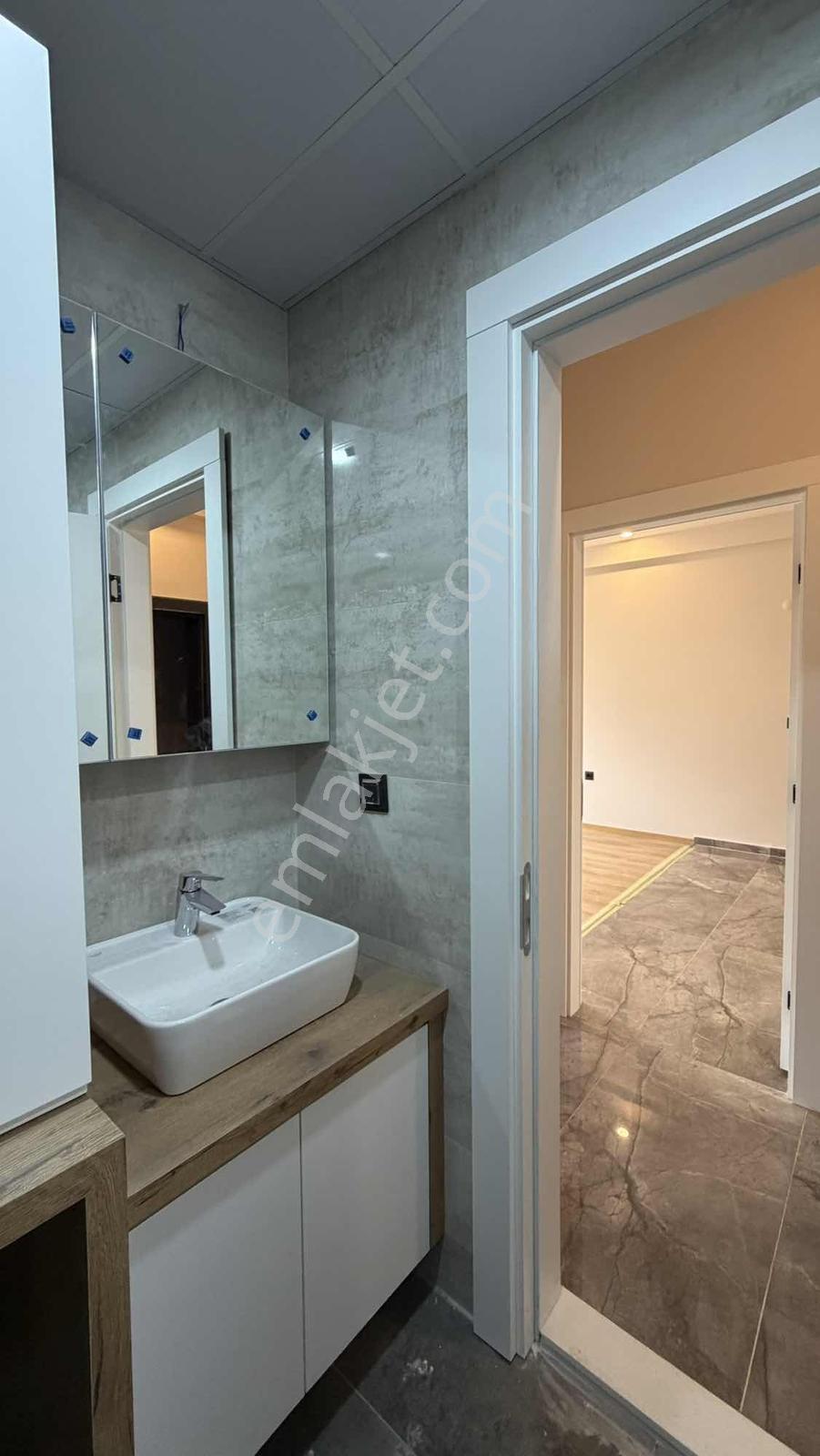 Kuşadası Güzelçamlıda Sıfır Yapım Satılık 1+1 Bahçeli Daire - Görsel 28