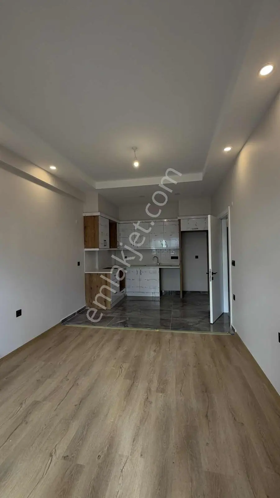 Kuşadası Güzelçamlıda Sıfır Yapım Satılık 1+1 Bahçeli Daire - Görsel 4