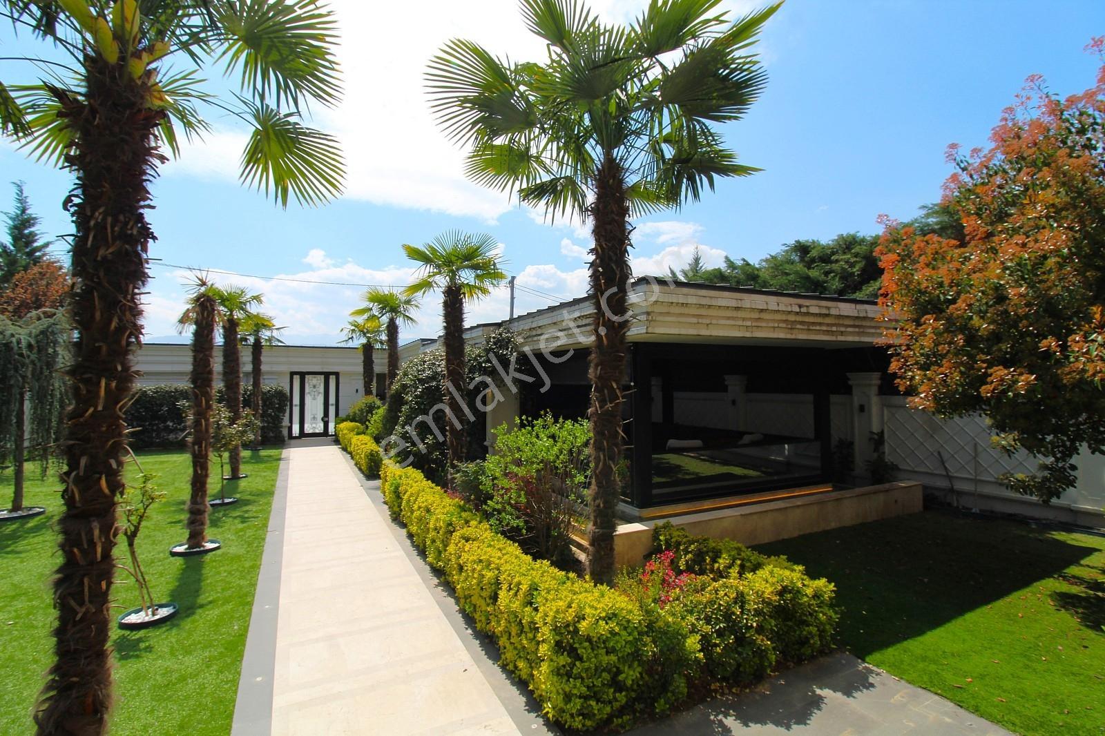 İnegöl'de Kapalı Yüzme Havuzlu Eşyalı Asansörlü Villa | Tekce - Görsel 24