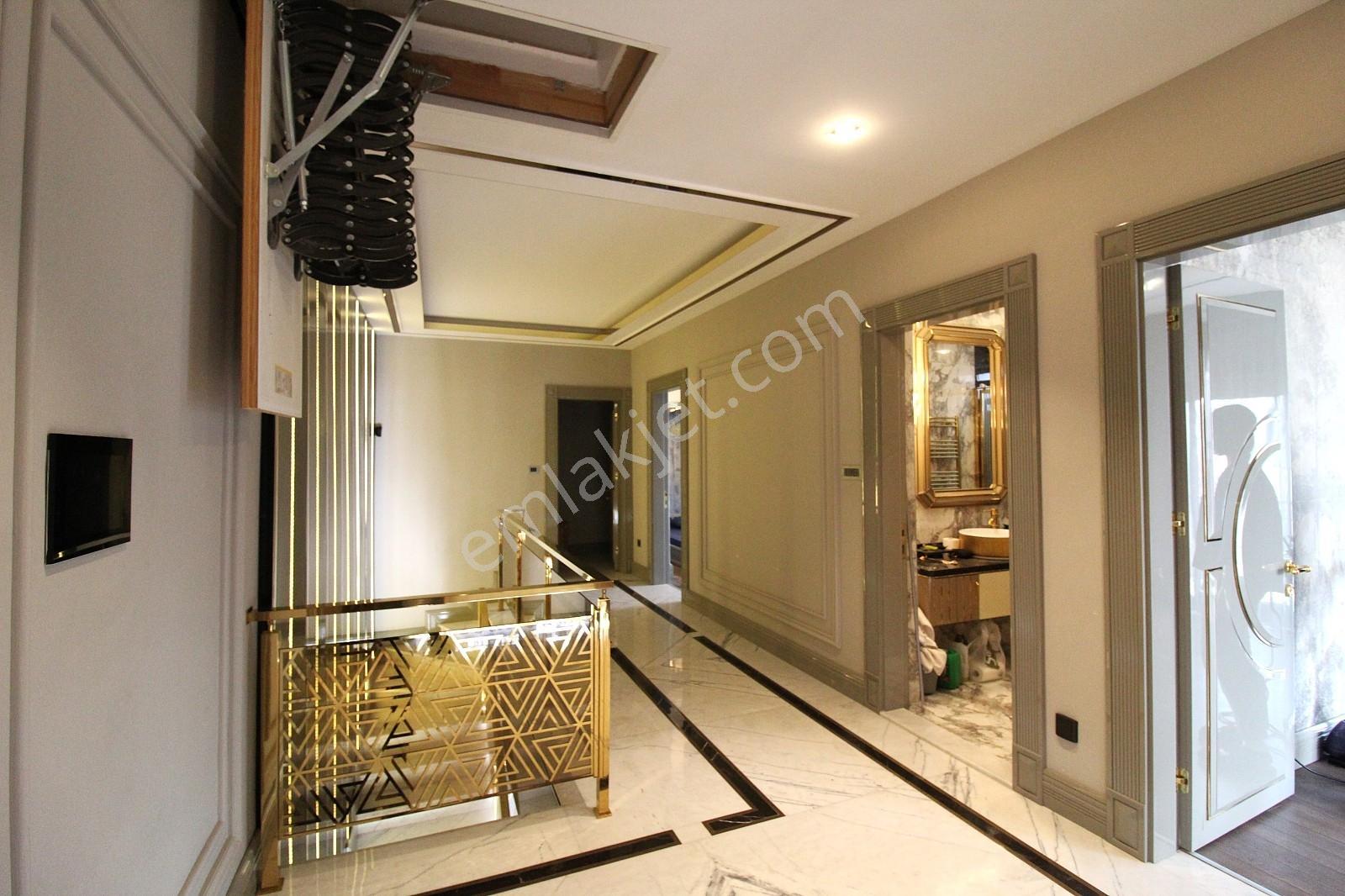 İnegöl'de Kapalı Yüzme Havuzlu Eşyalı Asansörlü Villa | Tekce - Görsel 8