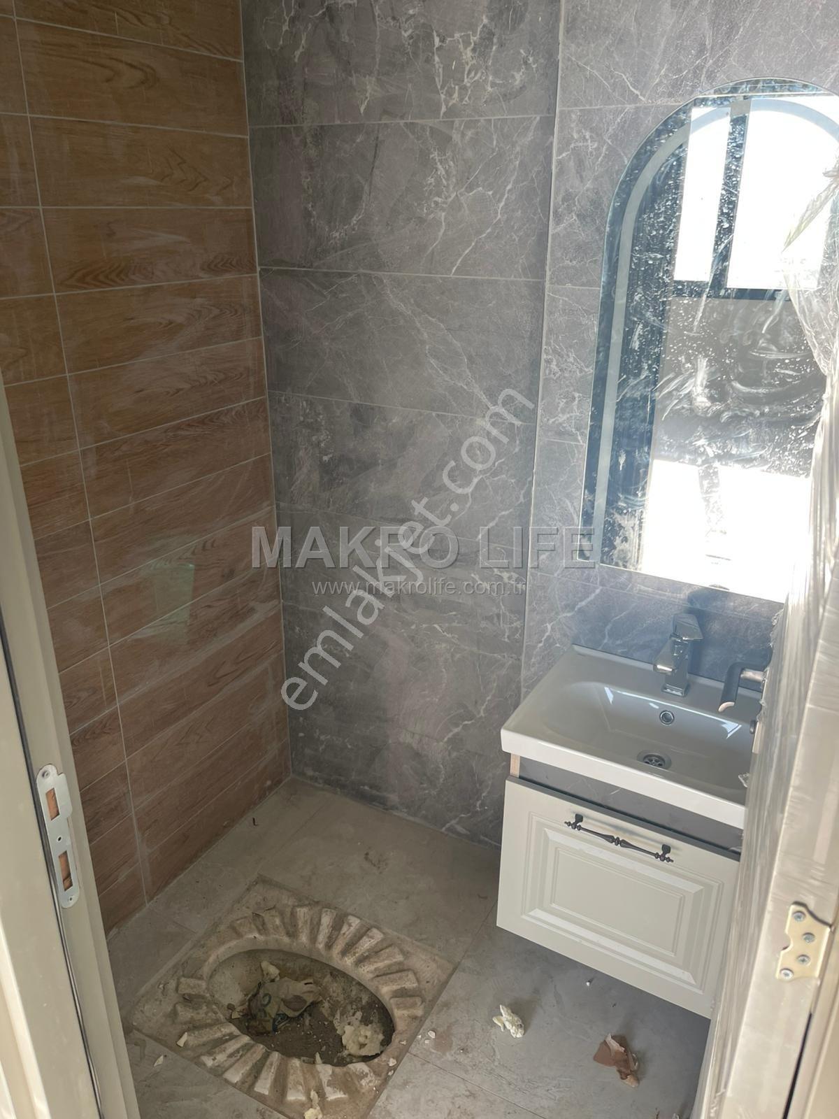 Makro Life Gayrimenkul'den Bağcılarda Acil Satılık 2+1 Daire - Görsel 15