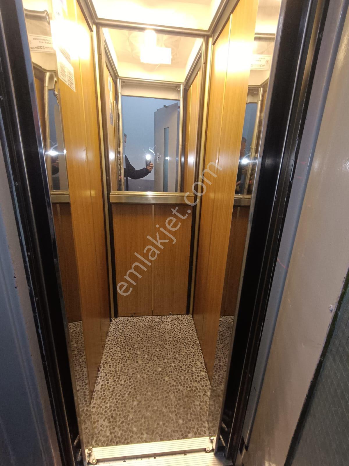Gözde Gayrimenkul'den Gazcılarda Kiralık Daire - Görsel 14
