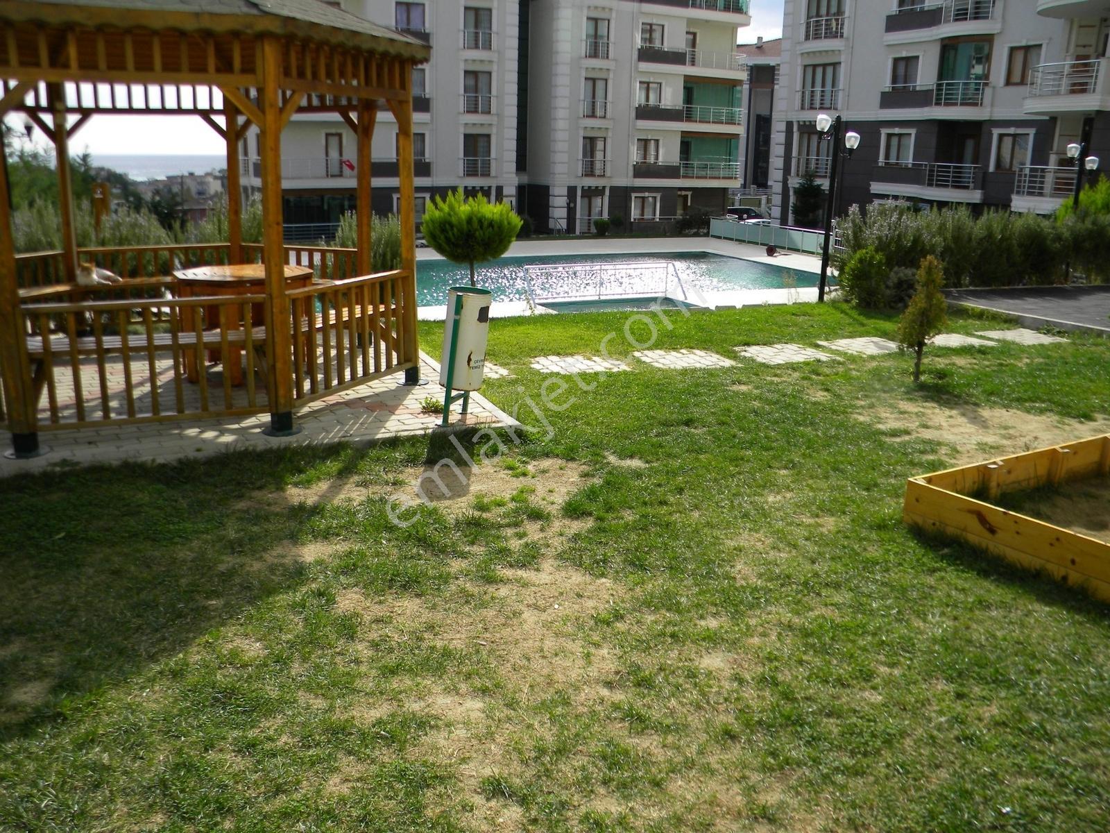 Sosyal Donatılı Eşyalı Ayçadan Kiralık Lüks 3+1 Arakat Daire - Görsel 24