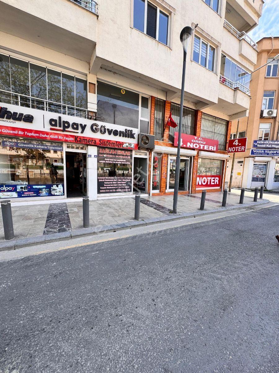 Umut Emlak'tan Köprü Başında Satılık İşyeri