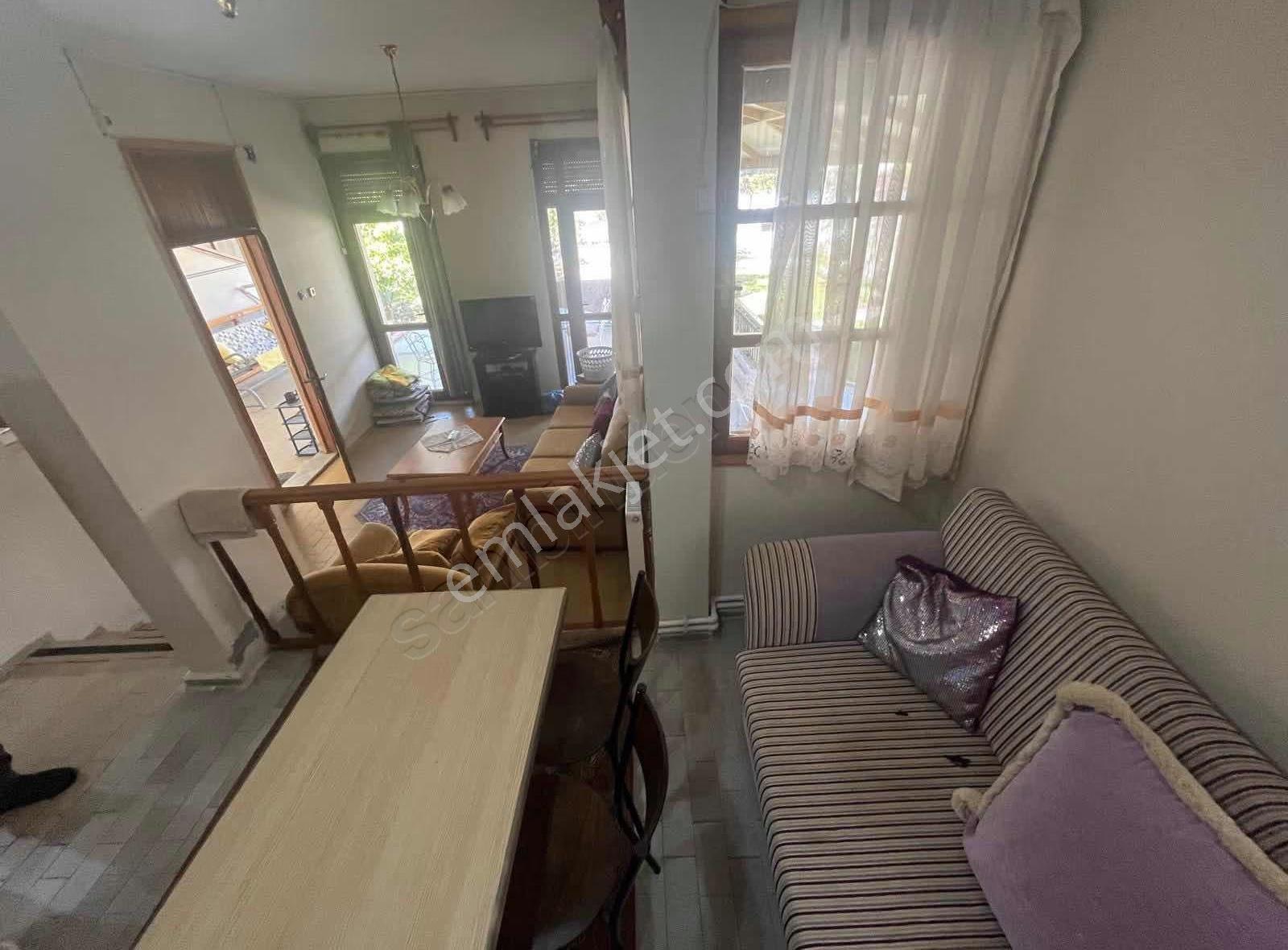 Köşemden Tek Yetkili Aynı Arsa İçinde 3+1 Villa Ve 2+1 Daire - Görsel 24