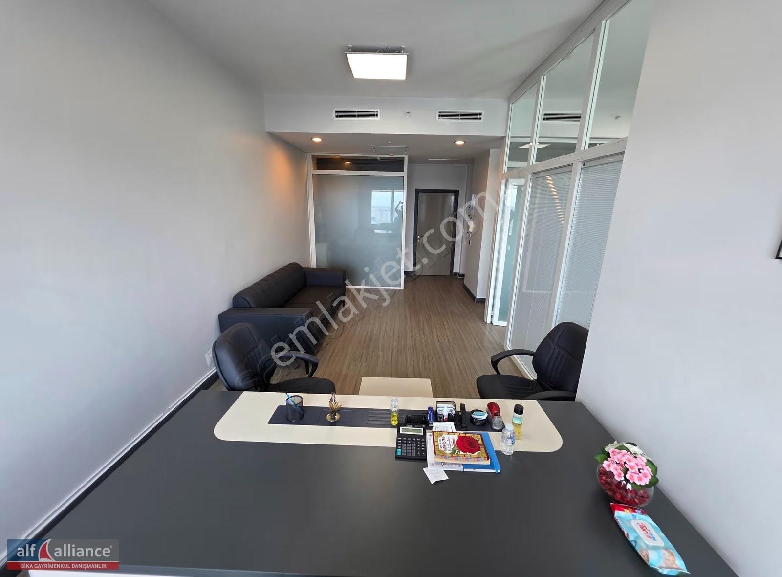 My Offıce 212'de 88m² Eşyalı 1+1 Kdv'li Ofis(5 Otopark+9m²depo) - Görsel 3