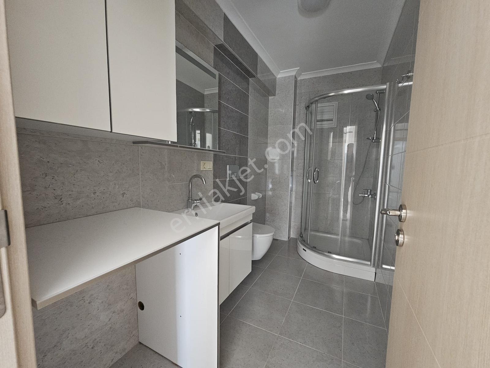 Pendik Gözdağı 6yıllk Bina Kapalı Otoparklı 90m2 2+1 Haziran Boş - Görsel 7