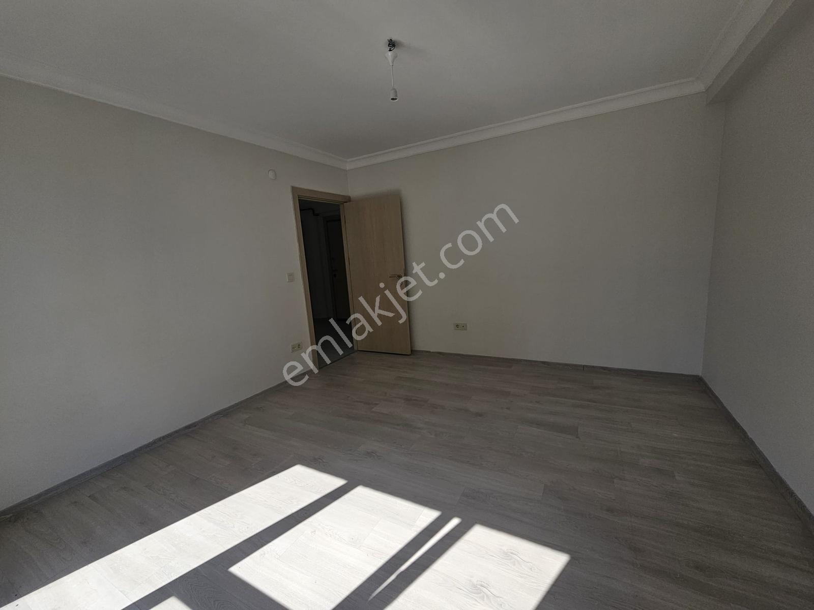 Pendik Gözdağı 6yıllk Bina Kapalı Otoparklı 90m2 2+1 Haziran Boş - Görsel 5