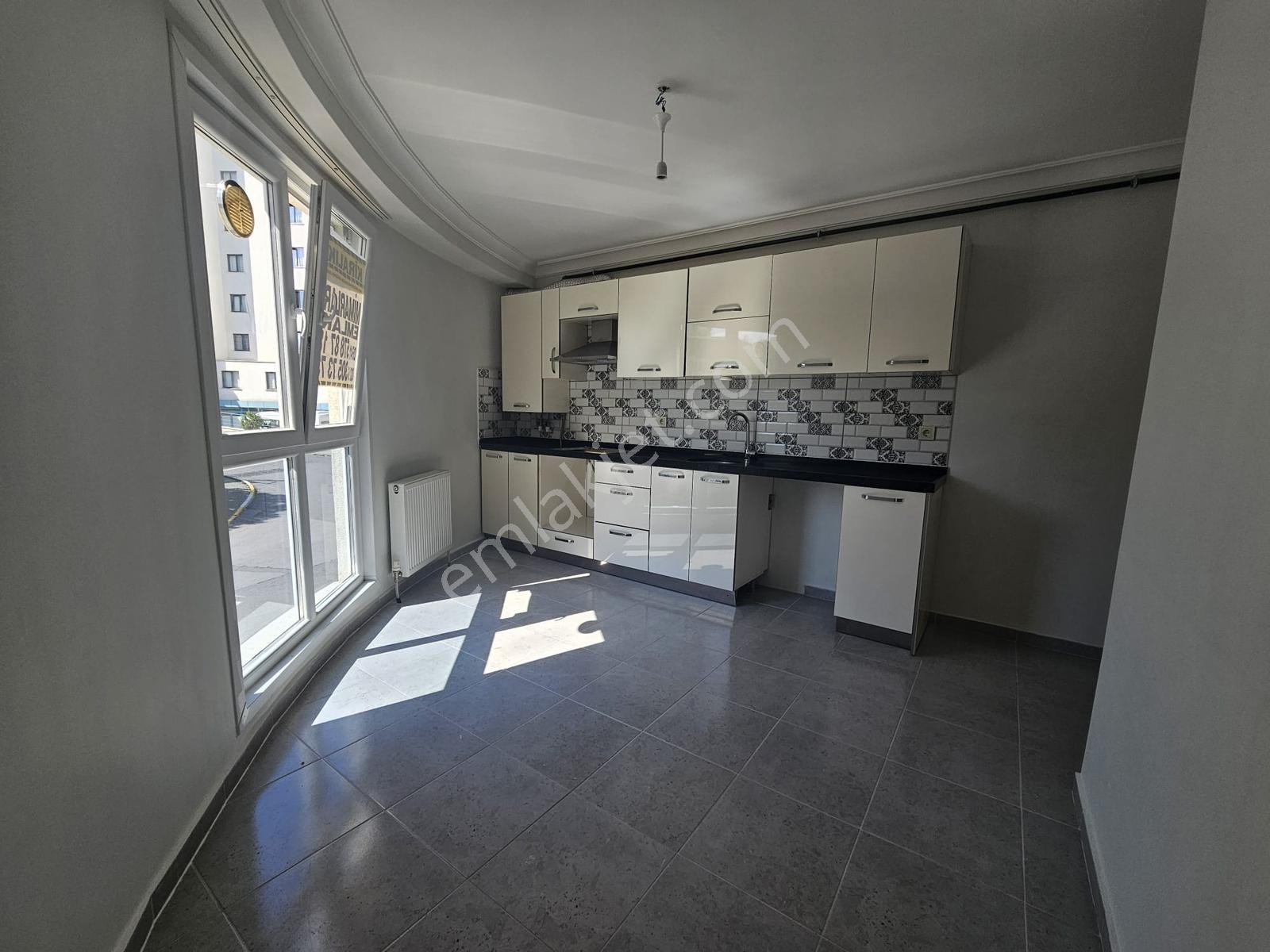 Pendik Gözdağı 6yıllk Bina Kapalı Otoparklı 90m2 2+1 Haziran Boş - Görsel 32