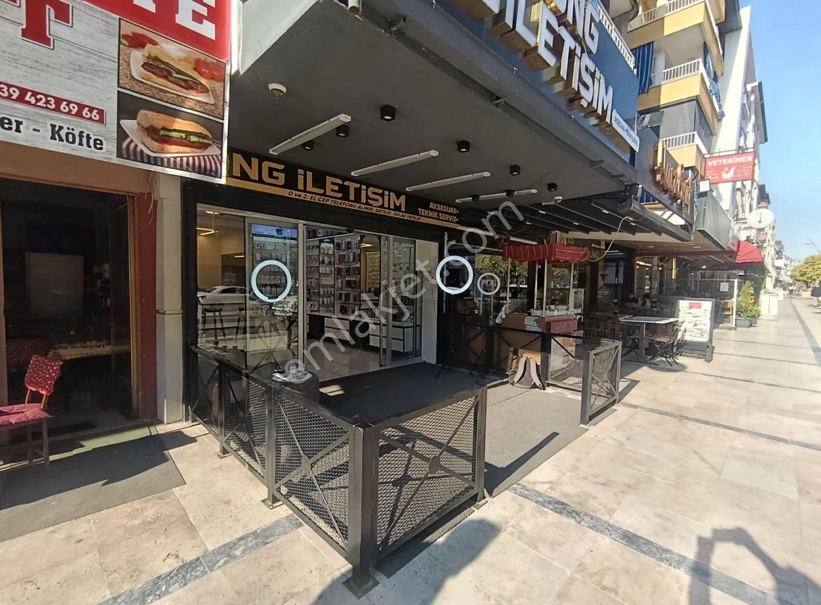 Çınarlı Caddesi Üzeri Fırsat Devirlik Dükkan - Görsel 6