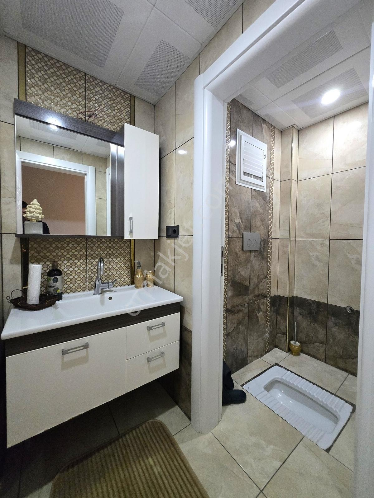 Garanti Emlak'tan, Şehrin Kalbinde, 240 M², 4+1 Ultra Lüks Daire - Görsel 31