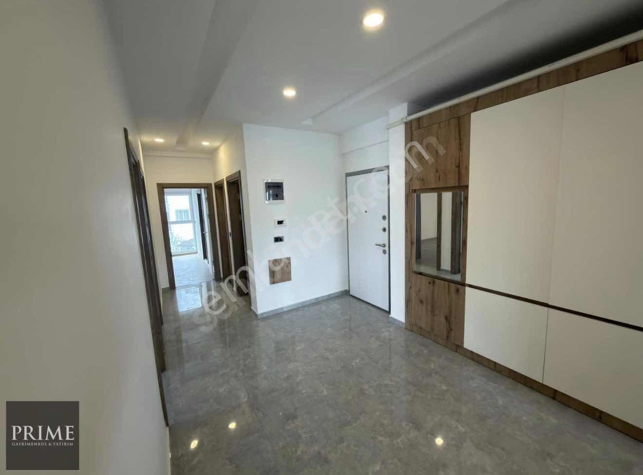 Kuşadası Değirmendere Full Sıfır Eşyalı 3+1 - Görsel 13