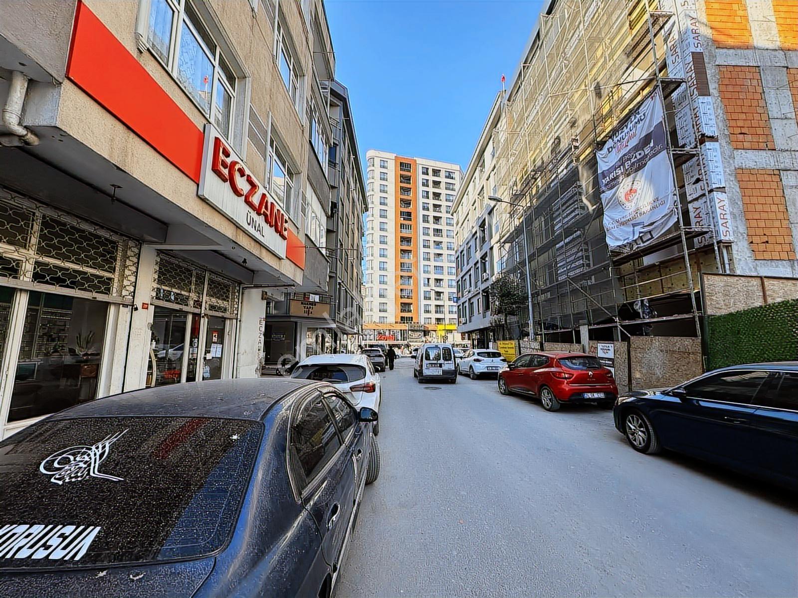Zeytinburnu Yeşiltepe De Cadde Üzeri Satılık 2 Katlı İşyeri - Görsel 3