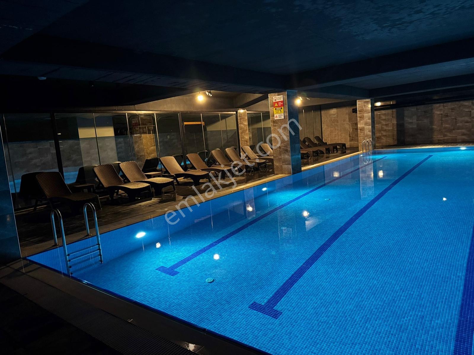 Profasor *dan Alpiş Aden House 'da Yeni Eşyalı 1+1 Kiralık Daire - Görsel 13