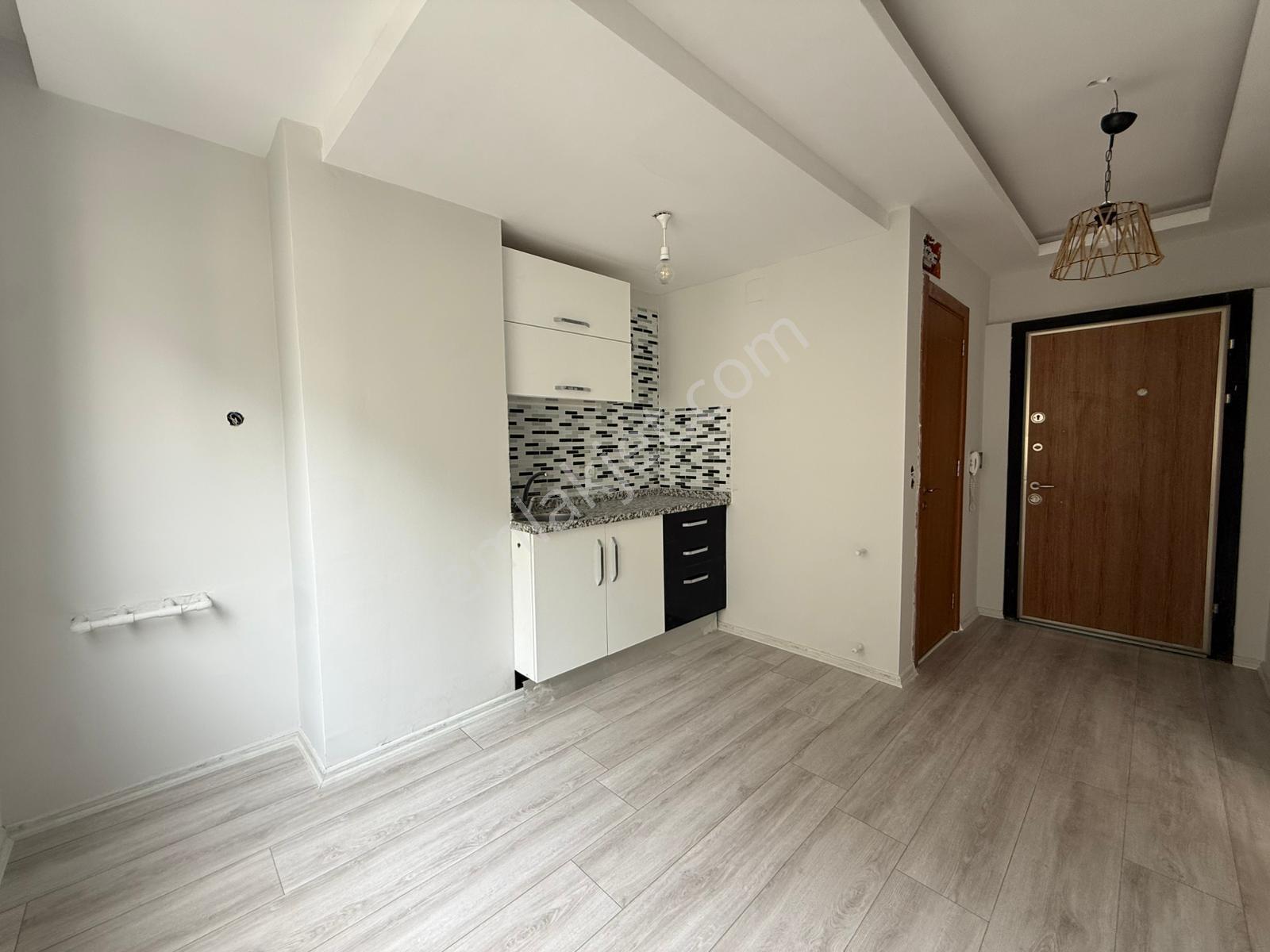 Yarbaşı Karakolu Cvr/4 Katlı Apt/asansör/7 Yaş/1+1/işyeri Tapulu - Görsel 25