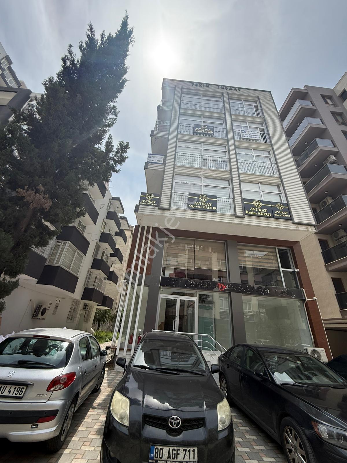 Yarbaşı Karakolu Cvr/4 Katlı Apt/asansör/7 Yaş/1+1/işyeri Tapulu - Görsel 7