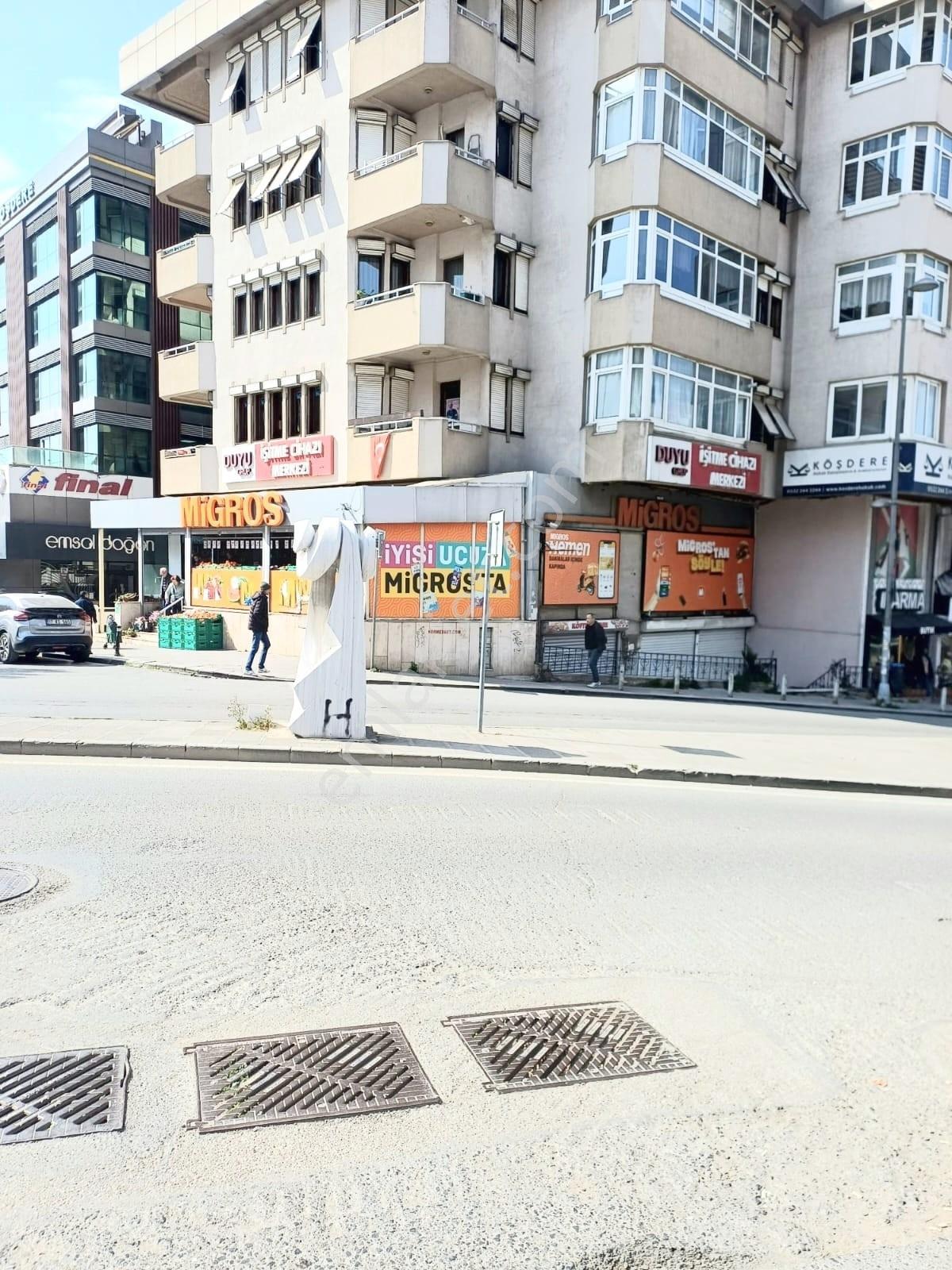 █ Konfor █ Altıntepe Sahile Yakın Müstakil Bahçeli Katta Tek 3+1 - Görsel 9