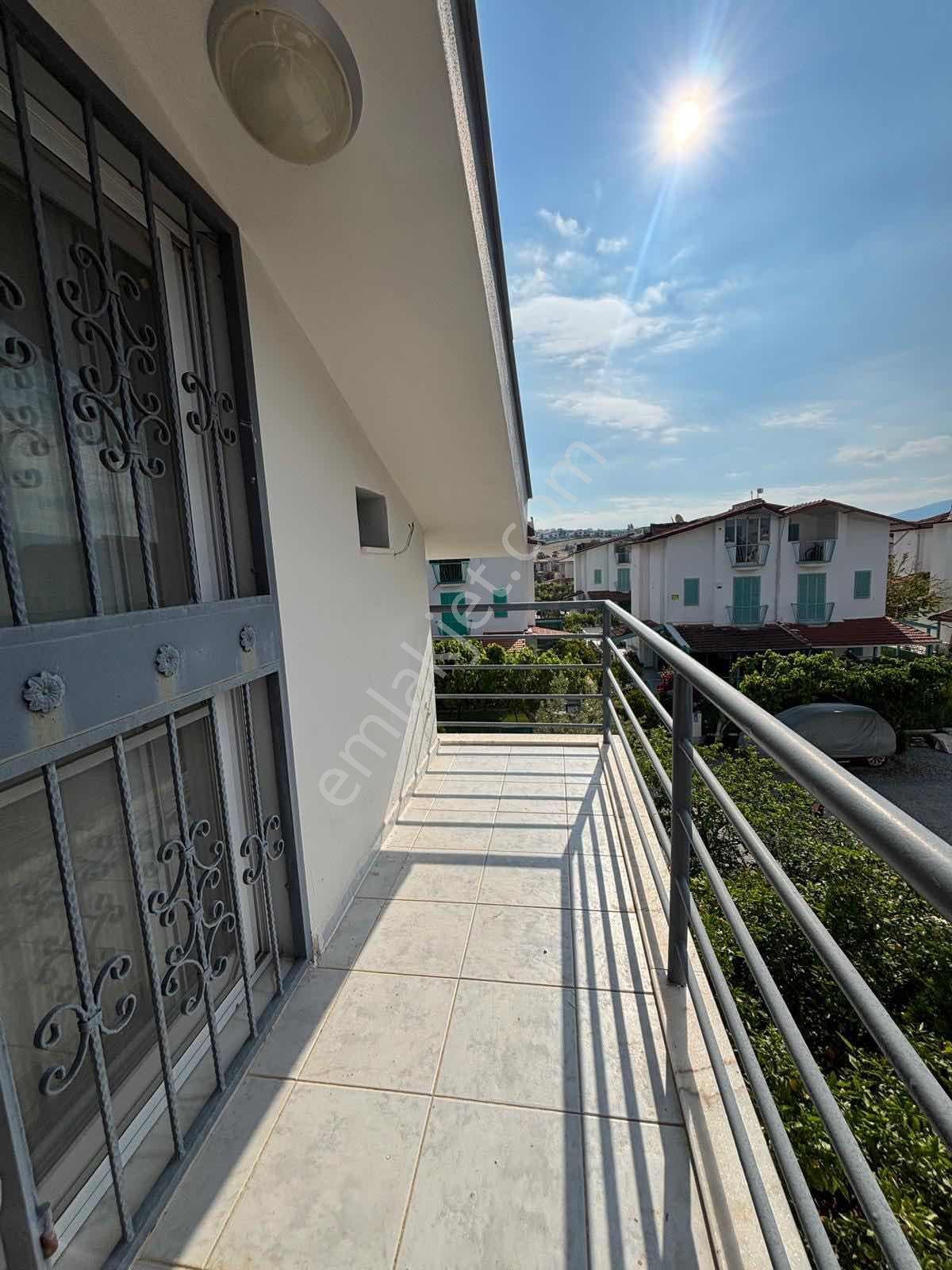 Denize Yürüme Mesafinde Full Tadilatlı Satılık Villa - Görsel 7