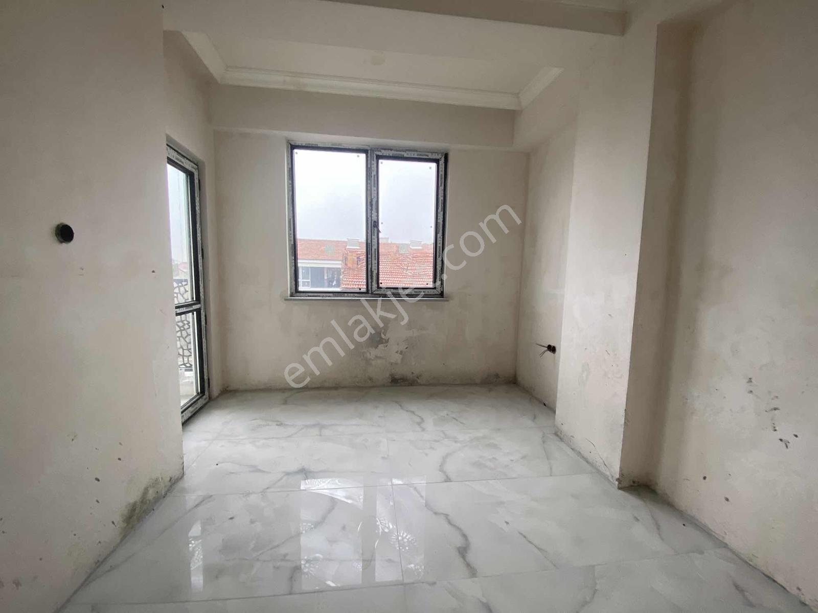 Esentepe Mertler Sokakta 5+1 Satılık Dubleks Daire 180 M2 - Görsel 2