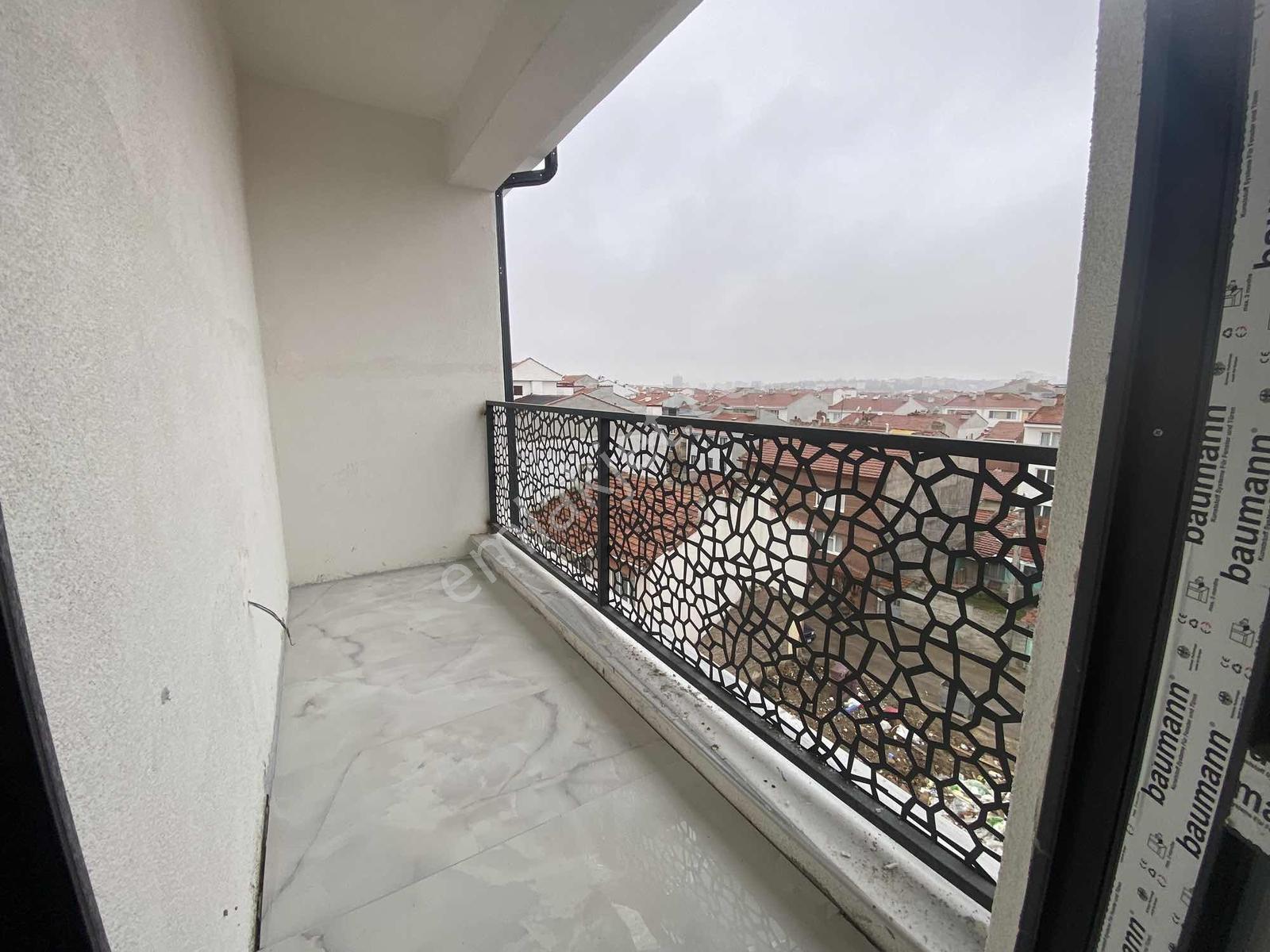 Esentepe Mertler Sokakta 5+1 Satılık Dubleks Daire 180 M2 - Görsel 12